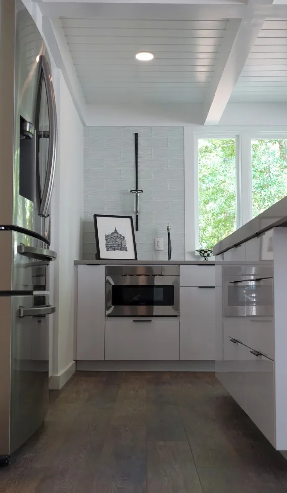 Contemporary Kitchen and Bathroom Renovation by Guenther Designs & Consulting LLC - Photo 7