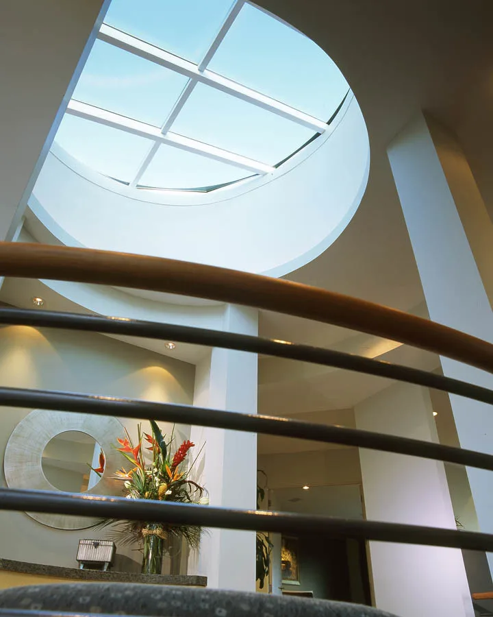 Contemporary Federal Pointe by James L Carroll & Associates Inc - Photo 4