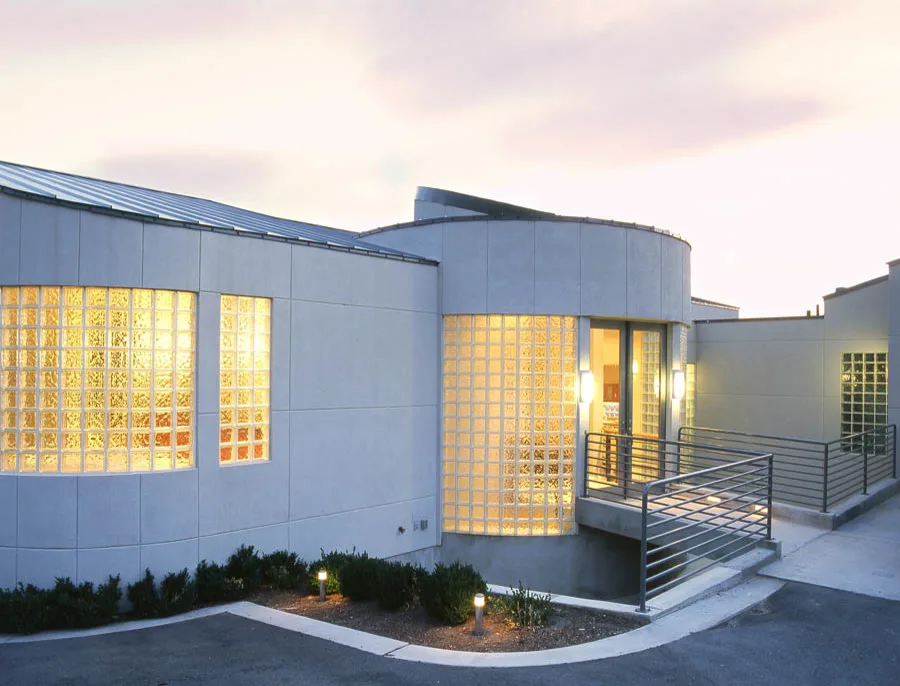 Contemporary Federal Pointe by James L Carroll & Associates Inc - Photo 5
