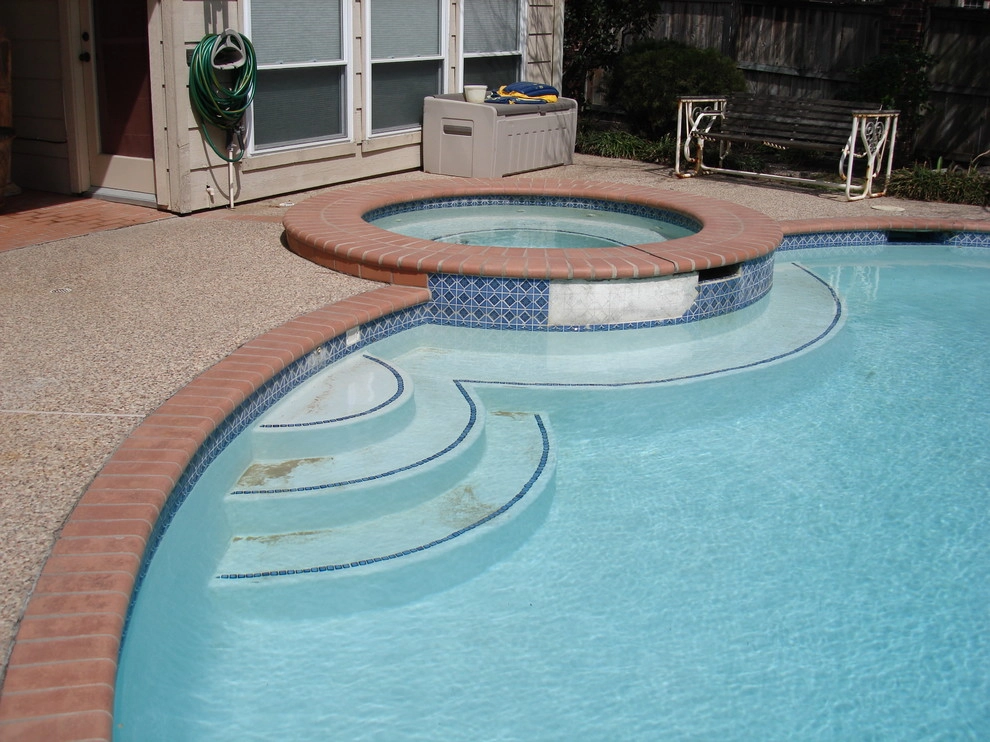 Thompson's Landscaping - Photo 14