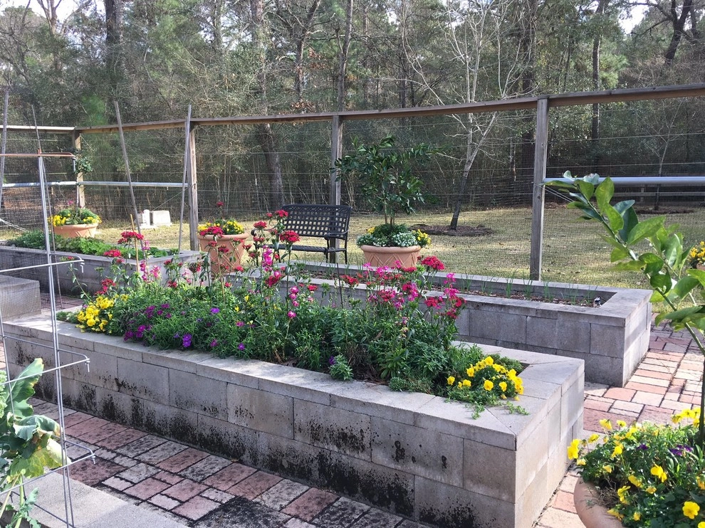 Vegetable Gardens by Thompson's Landscaping - Photo 2