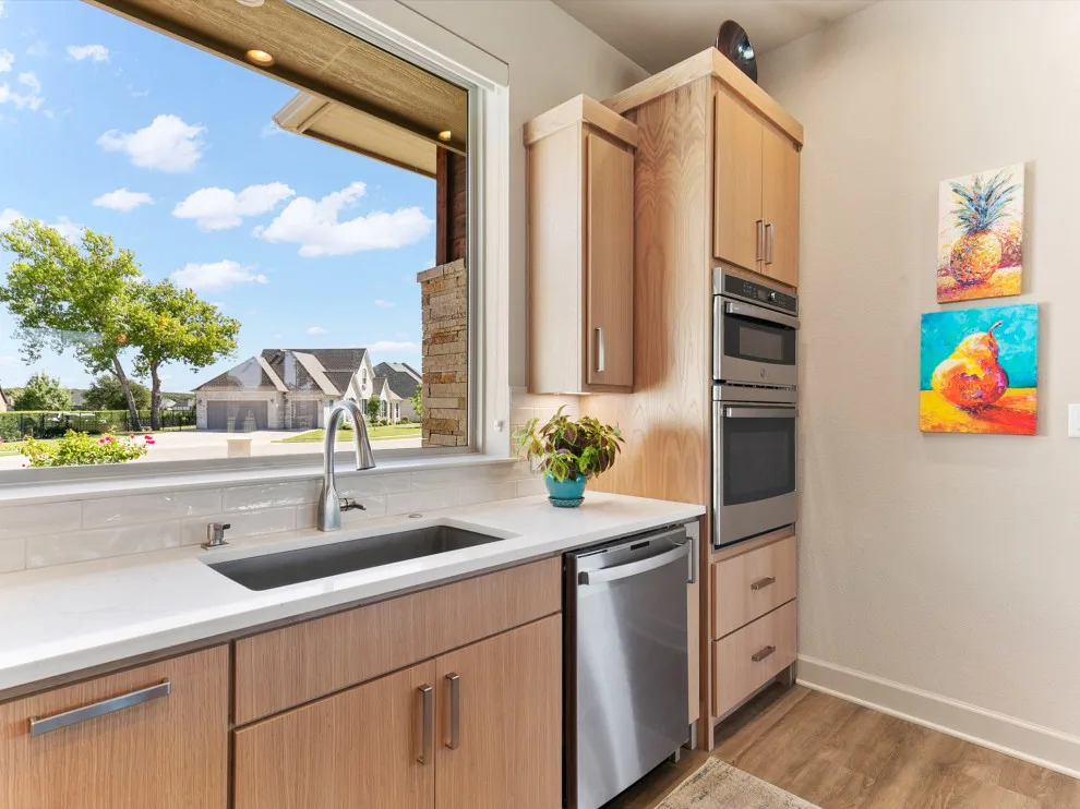 Harbor Lakes Modern by Bohannon Design Team - Photo 29