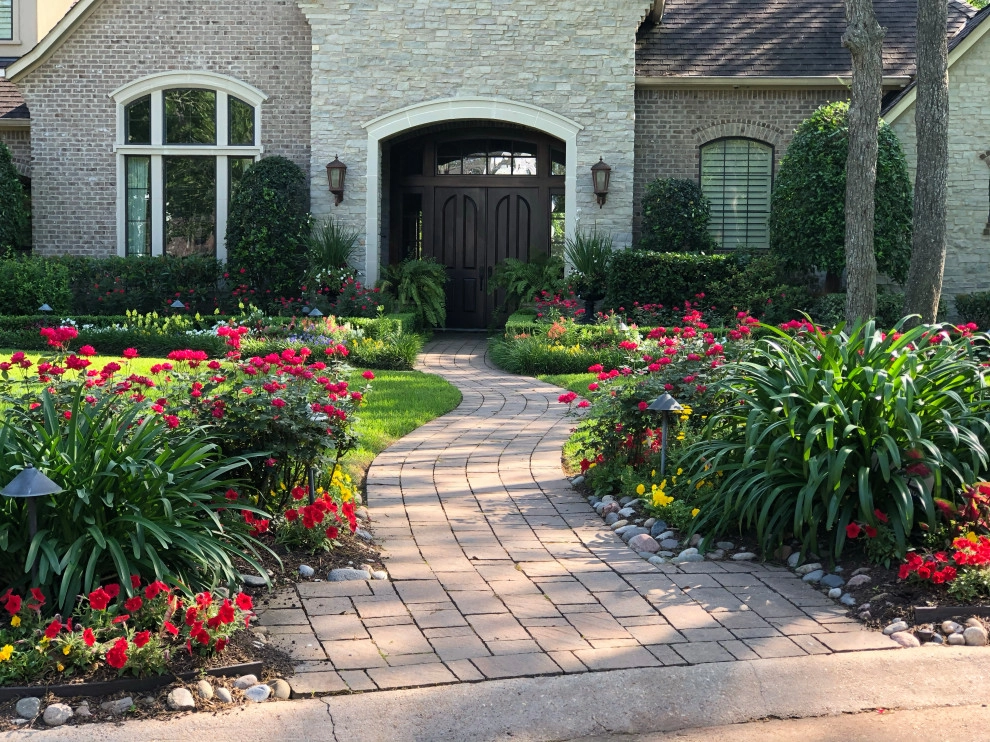 Curb Appeal - Before & After by Thompson's Landscaping - Photo 24