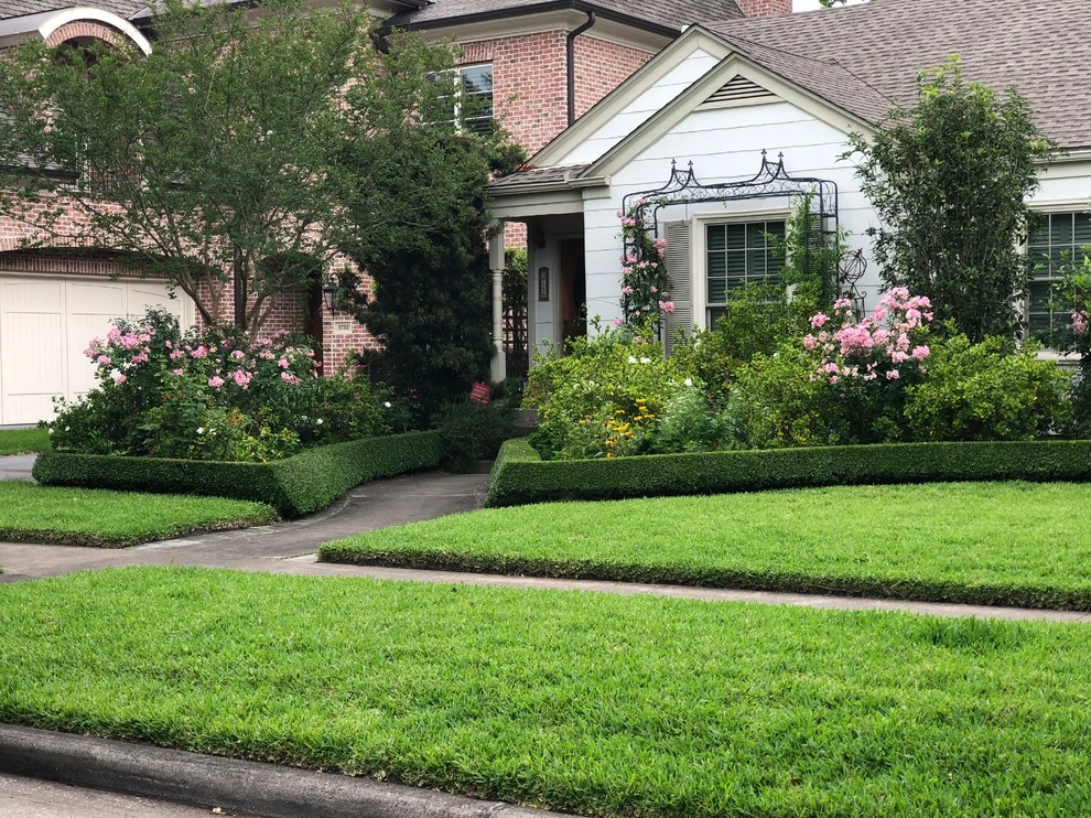 Landscaping by Thompson's Landscaping - Photo 92