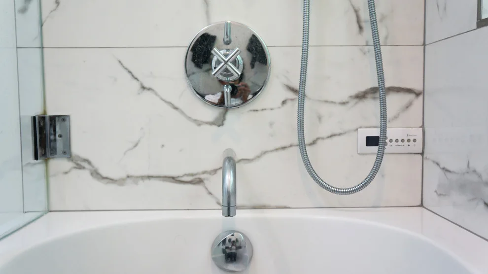 Secluded Sanctuary Master Bath by Urban Loop Studio - Photo 2