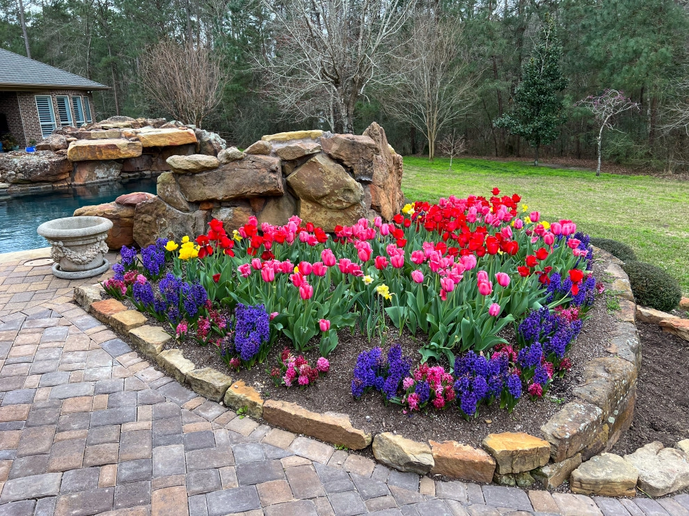 Landscaping by Thompson's Landscaping - Photo 47
