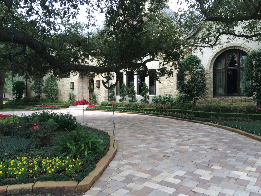 Landscaping by Thompson's Landscaping - Photo 9