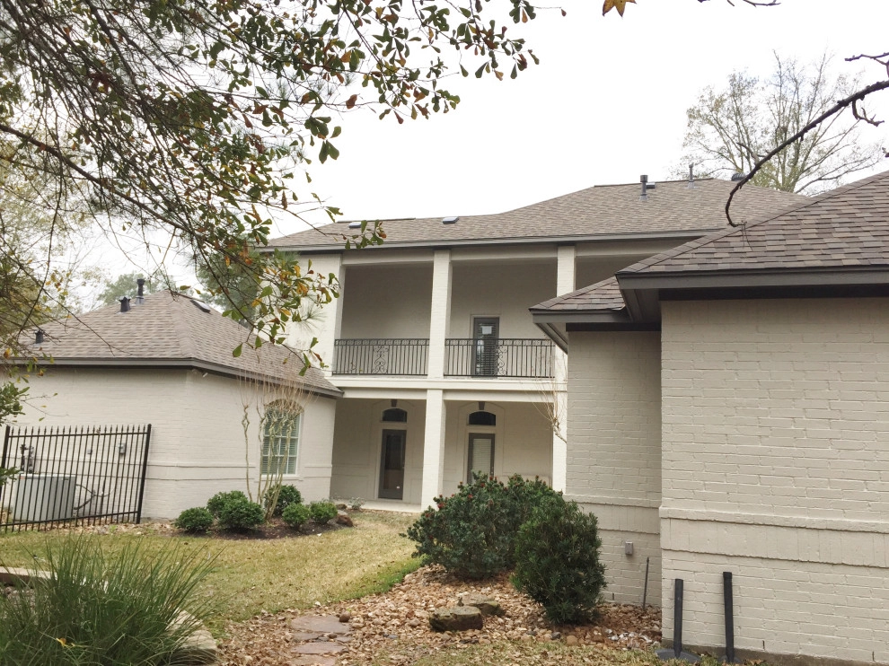 Courtyard - Before & After by Thompson's Landscaping - Photo 3