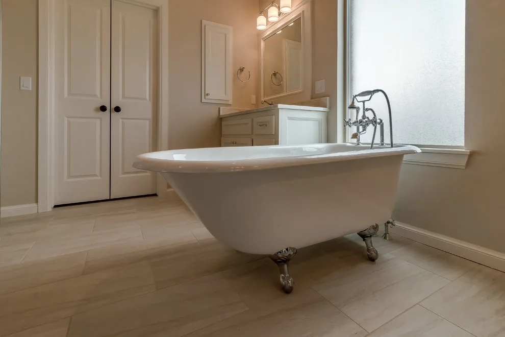 Hillcrest Residence by Monterey Construction - Photo 5