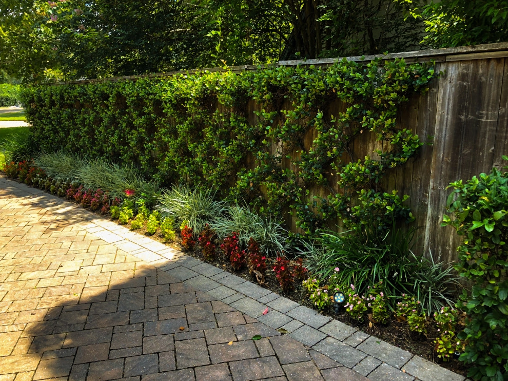 Thompson's Landscaping - Photo 7