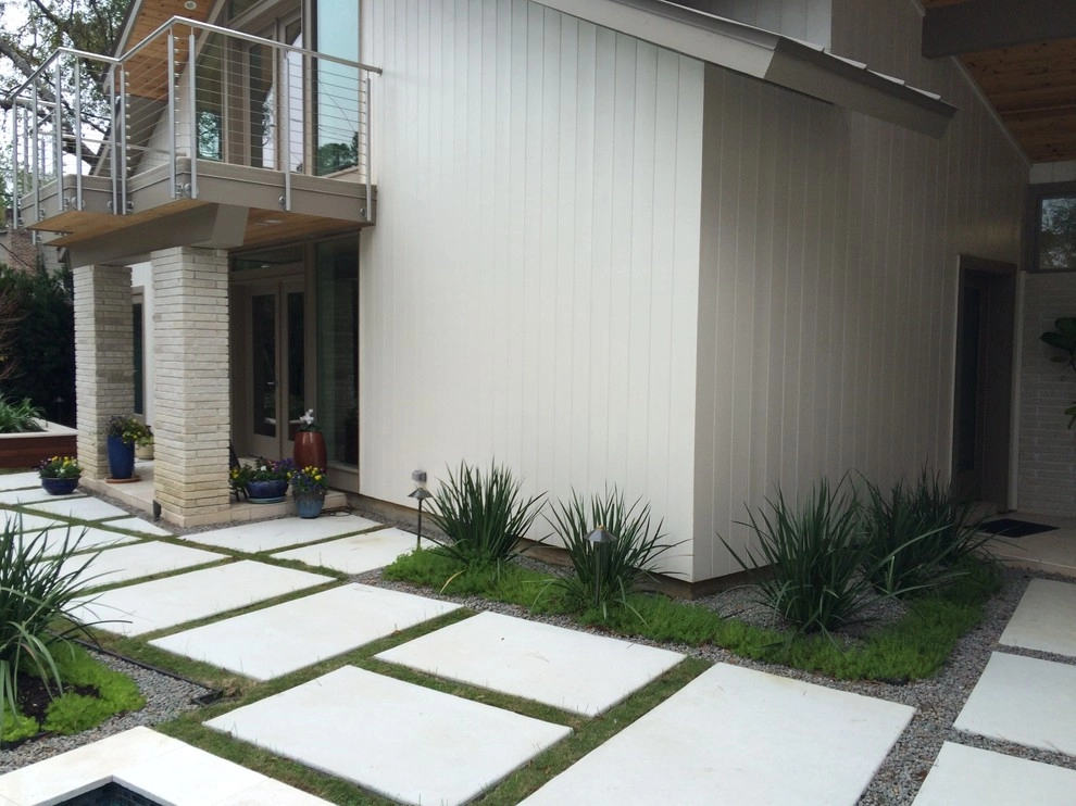 Pathways by Thompson's Landscaping - Photo 4