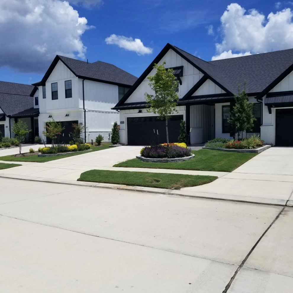 Landscaping by Thompson's Landscaping - Photo 36