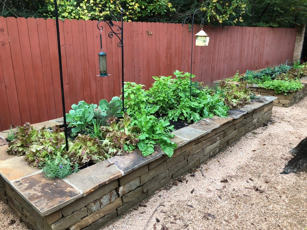 Thompson's Landscaping - Photo 6