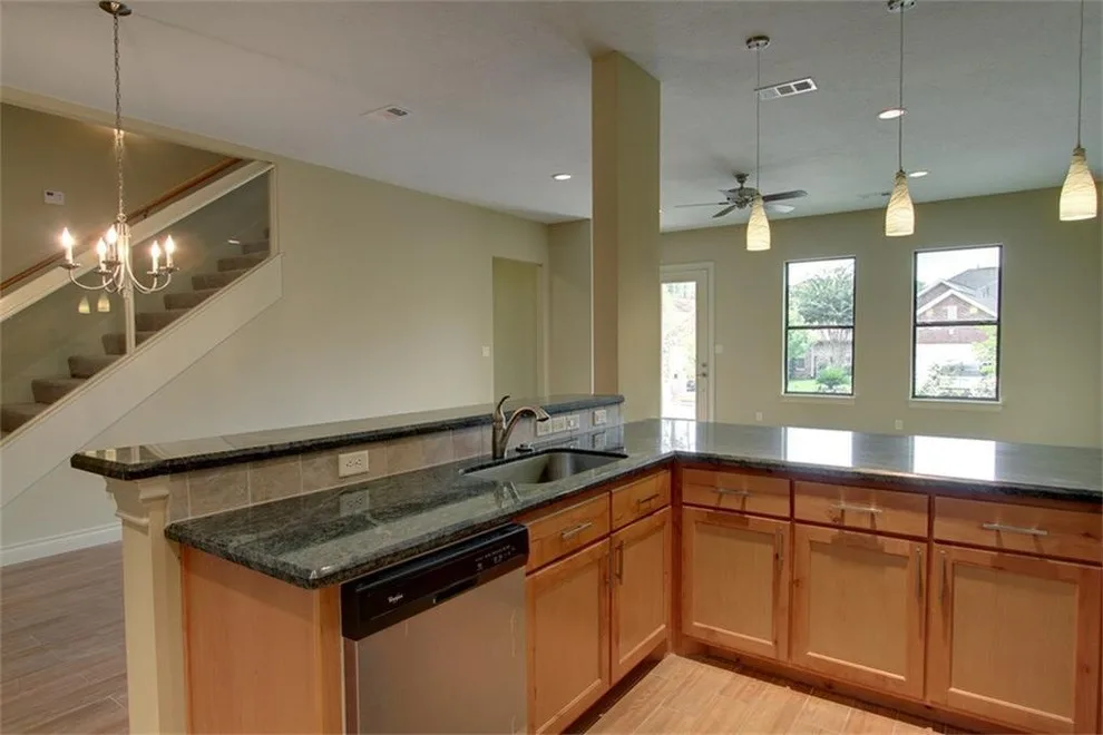 Lake Conroe Poe Drive Construction and Design by Whiteley & Whiteley - Photo 3