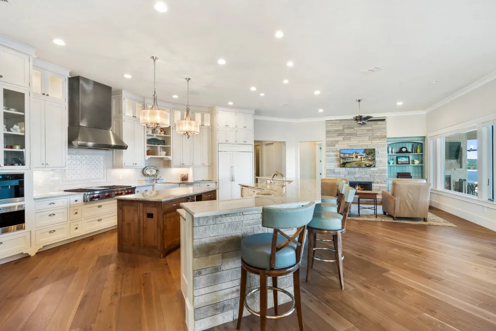 Travis Lake Shorefront by Austin Design Group - Photo 10
