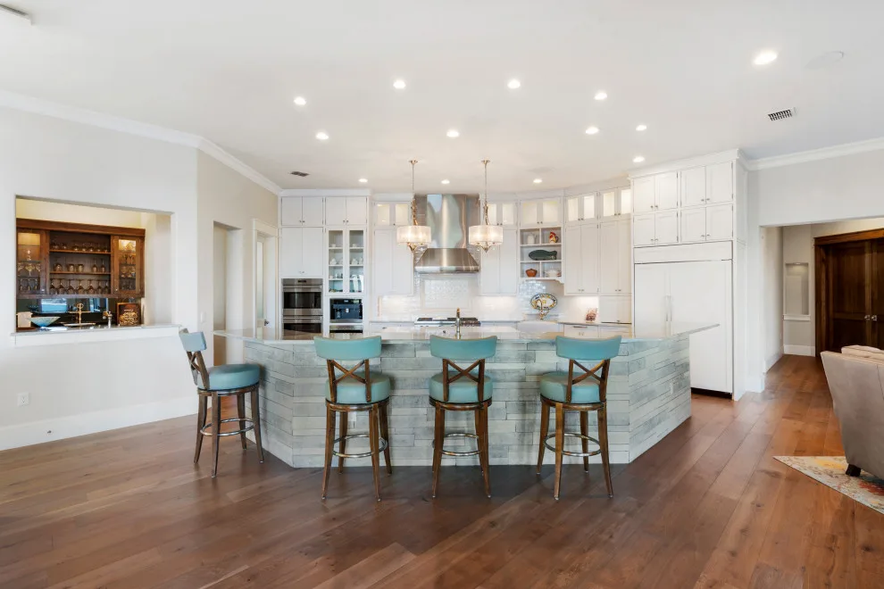 Travis Lake Shorefront by Austin Design Group - Photo 15