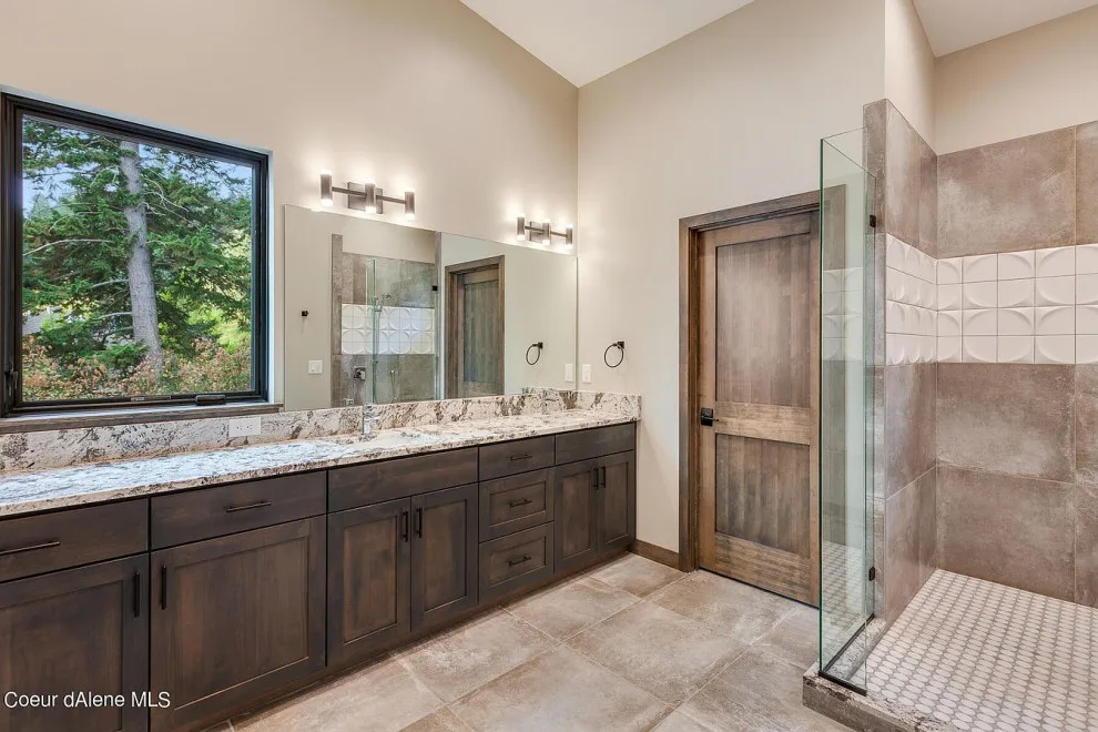 Lakeside Modern by Design Services NW - Photo 11