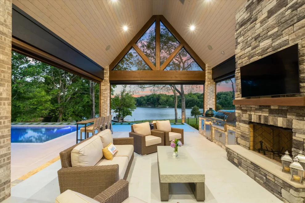Lakeside Transition by Home Design Works - Photo 3