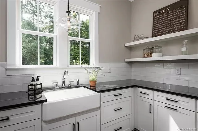 Laundry Space by Advanced Drafting & Design Co. - Photo 2