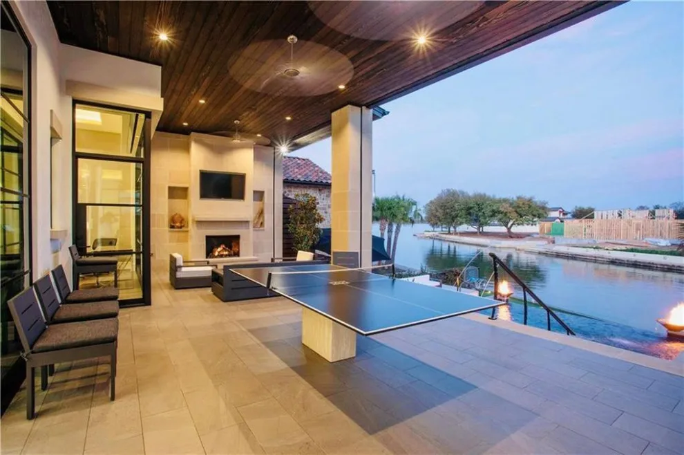 Matern Riverfront by Austin Design Group - Photo 9