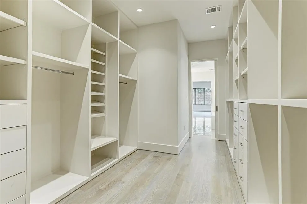 Mid Lane, Afton Oaks - Houston, Texas by Darrin Harvey Designs - Photo 9
