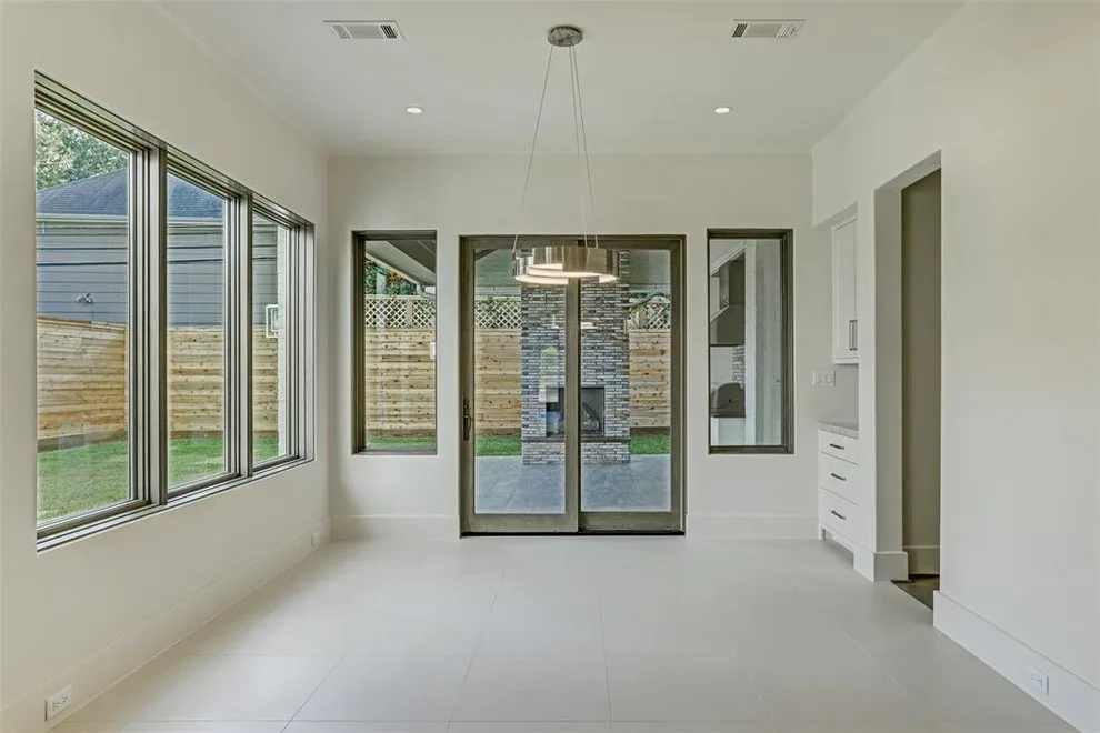 Mid Lane, Afton Oaks - Houston, Texas by Darrin Harvey Designs - Photo 11