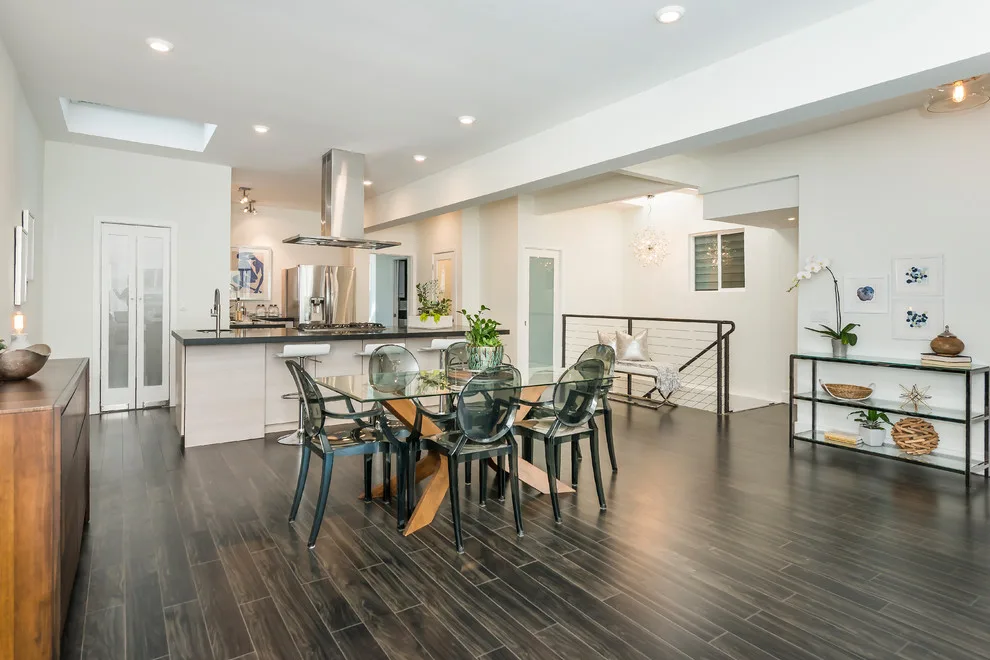 Project Revamp by Envision.design.build, LLC / Edbhawaii - Photo 3