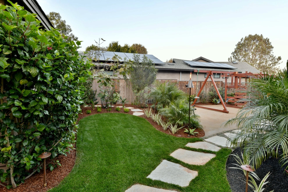 Tropical Del Mar by Torrey Pines Landscape Co., Inc - Photo 2