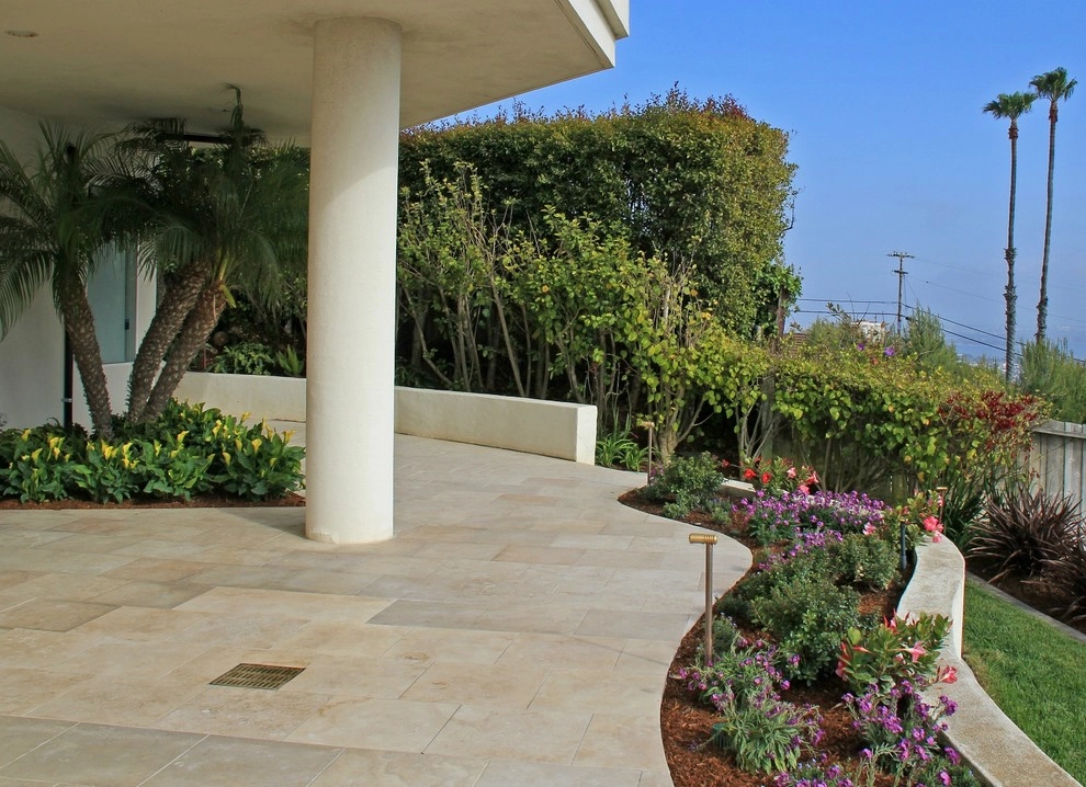 La Jolla Outdoor Living by Torrey Pines Landscape Co., Inc - Photo 14