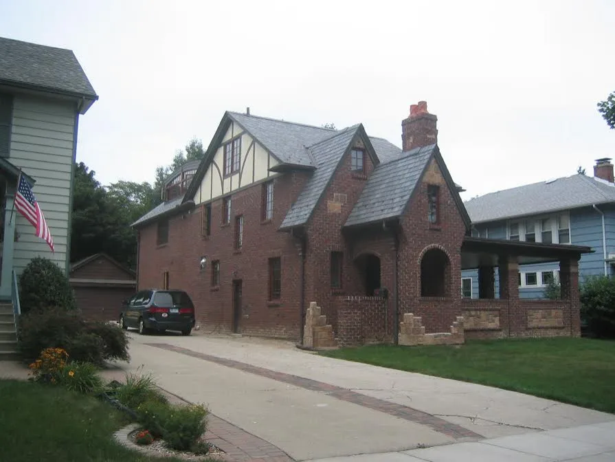 Robert Kozloski & Associates - Photo 3