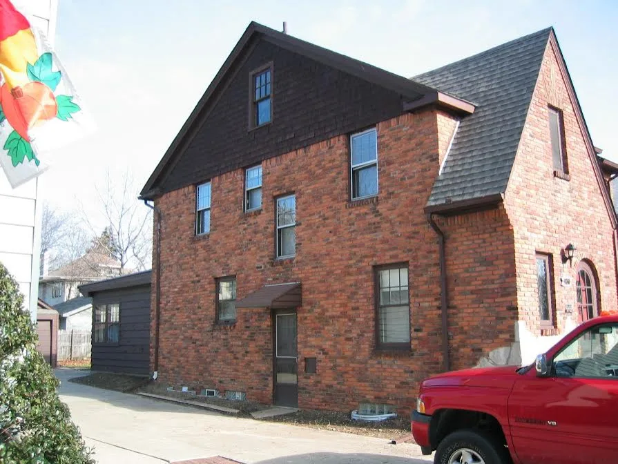 Tailored home in the classic Tudor style by Robert Kozloski & Associates - Photo 12