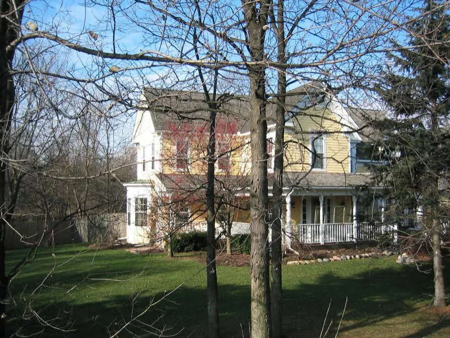 Tailored home in the classic Tudor style by Robert Kozloski & Associates - Photo 18