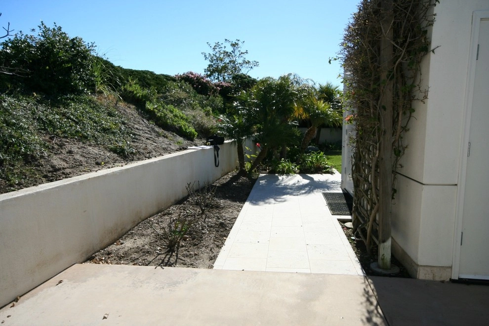 La Jolla Outdoor Living by Torrey Pines Landscape Co., Inc - Photo 8