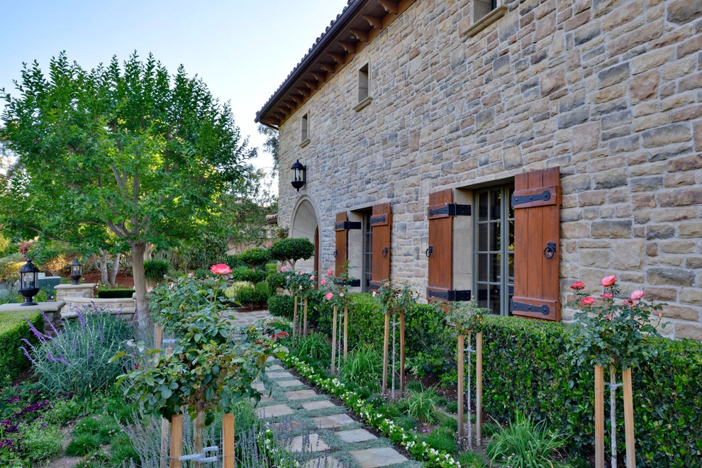 Bridges by Torrey Pines Landscape Co., Inc - Photo 4