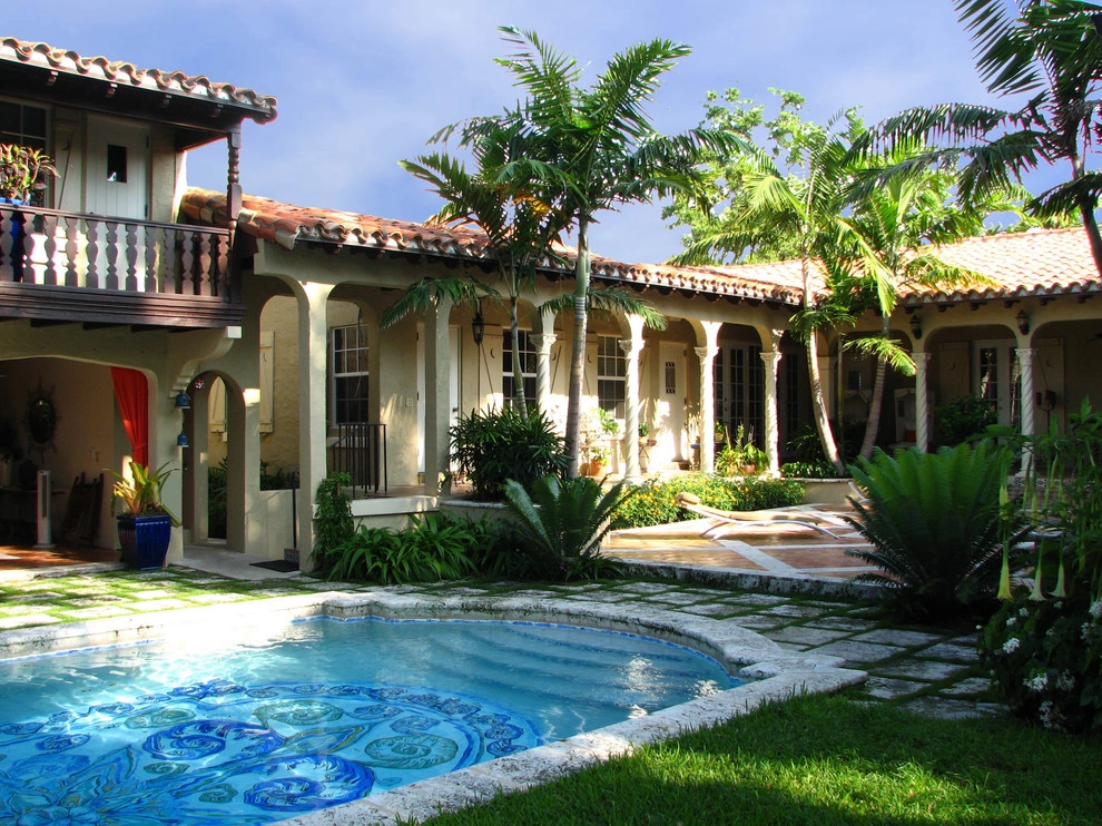 Historical Gem by Bell Landscape Architecture Inc. - Photo 5