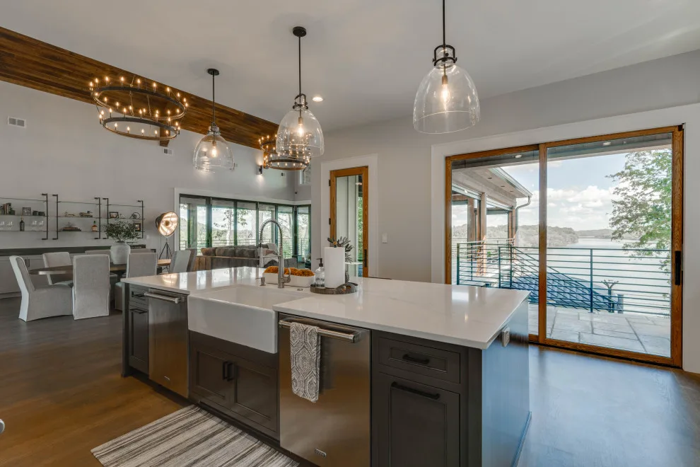 Stream Inn by Home Design Works - Photo 17