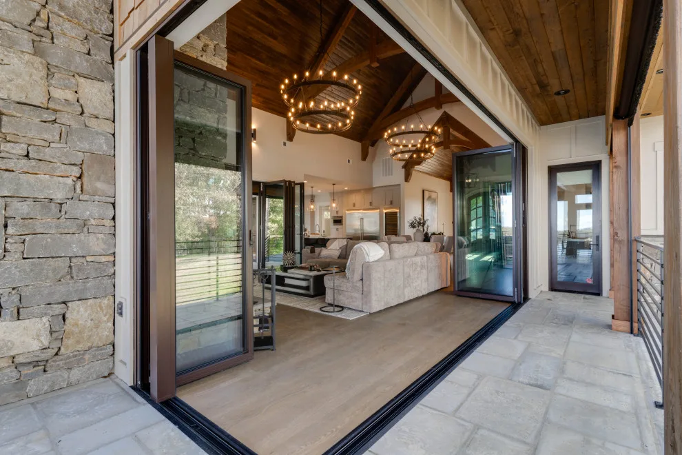 Stream Inn by Home Design Works - Photo 12