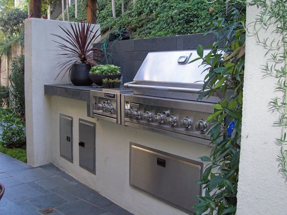 La Jolla Modern Coastal Courtyard by Torrey Pines Landscape Co., Inc - Photo 4