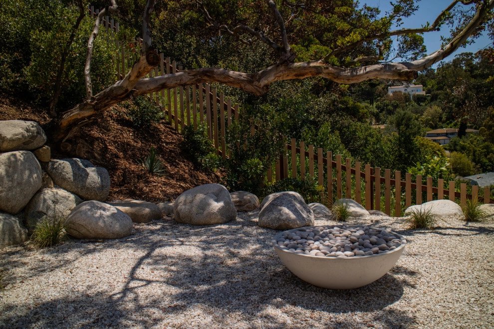 La Jolla Contemporary by Torrey Pines Landscape Co., Inc - Photo 11