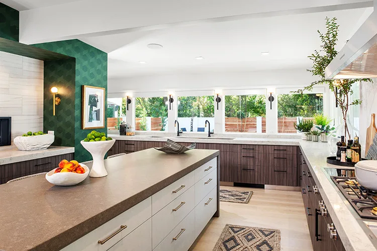 SHOWCASE RESIDENCE by Dwharter Design - Photo 5
