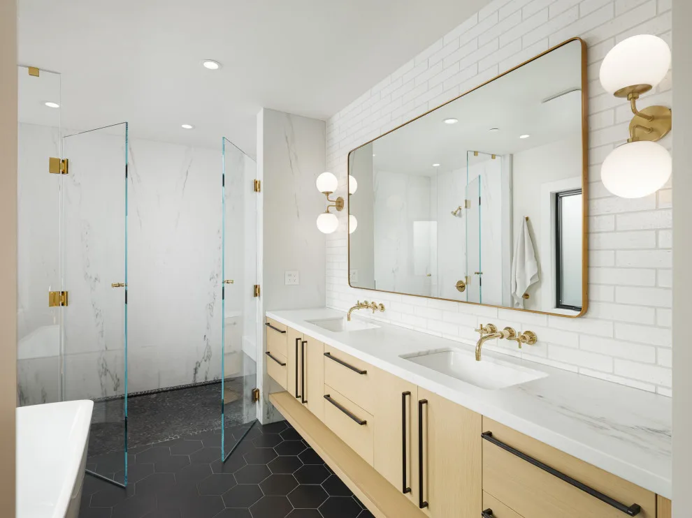 Revitalization of Solana Beach by AMD Interiors, LLC - Photo 5