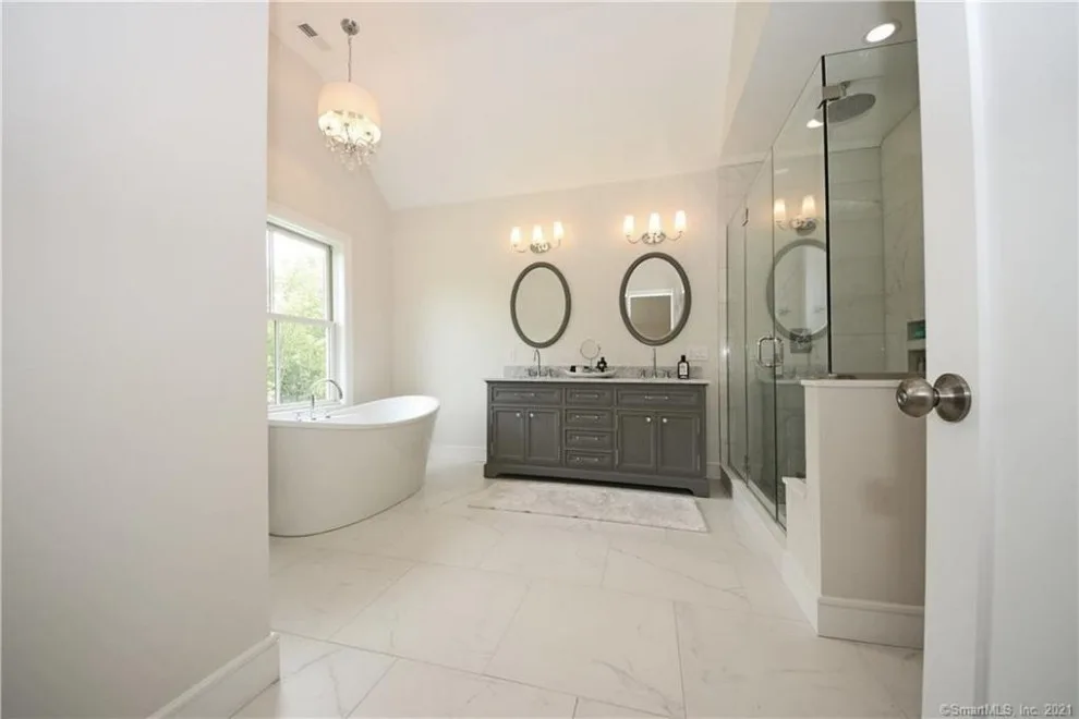 Springdale by Lynne Persan/ Building Designs, LLC. - Photo 14