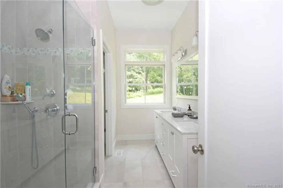 Springdale by Lynne Persan/ Building Designs, LLC. - Photo 10