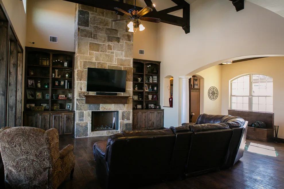 Texas Hilltop Perspective by Bohannon Design Team - Photo 3