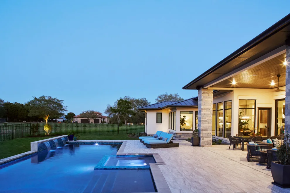 Barton Creek Lakeside in Texas Modern Style by Austin Design Group - Photo 4