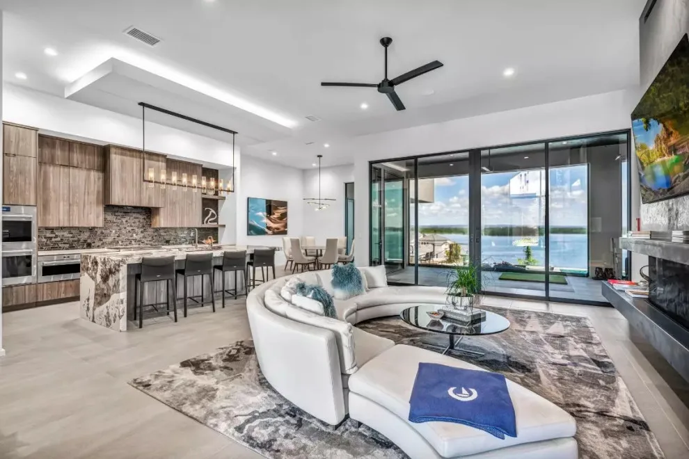 Lago Escondido Residences by Austin Design Group - Photo 6