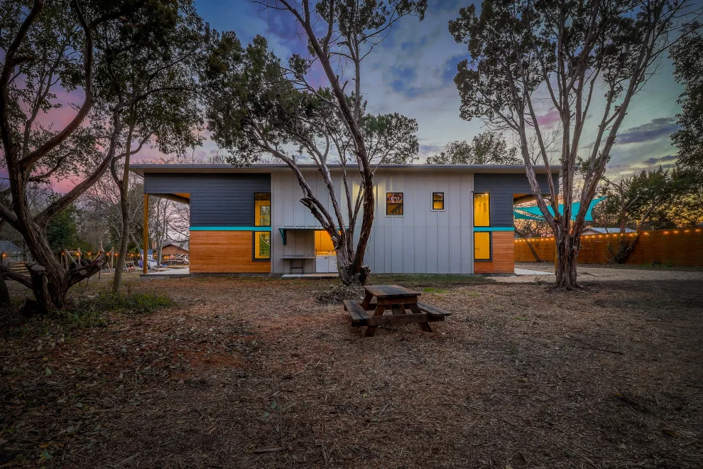The Store Containers (residential + accessory dwelling unit) by Hush House - Photo 13
