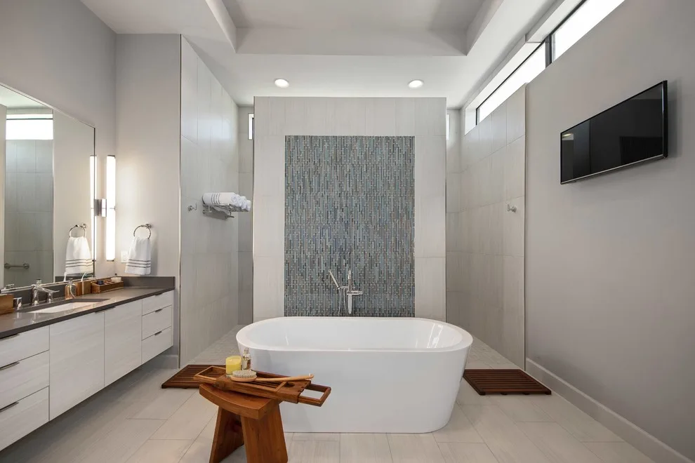 TIRADO RESIDENCE by Oscar E. Flores Design Studio, LLC - Photo 4