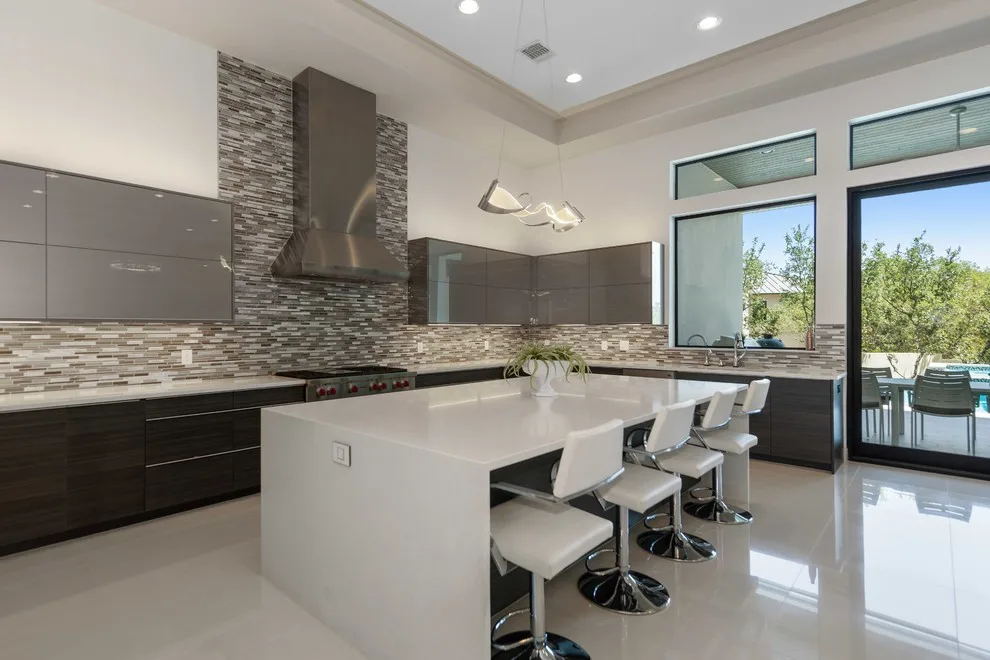 TIRADO RESIDENCE by Oscar E. Flores Design Studio, LLC - Photo 8