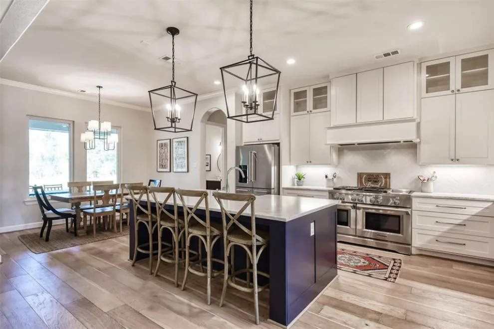 Tomball Bespoke Home by Byrne Haus Custom Home Design - Photo 5